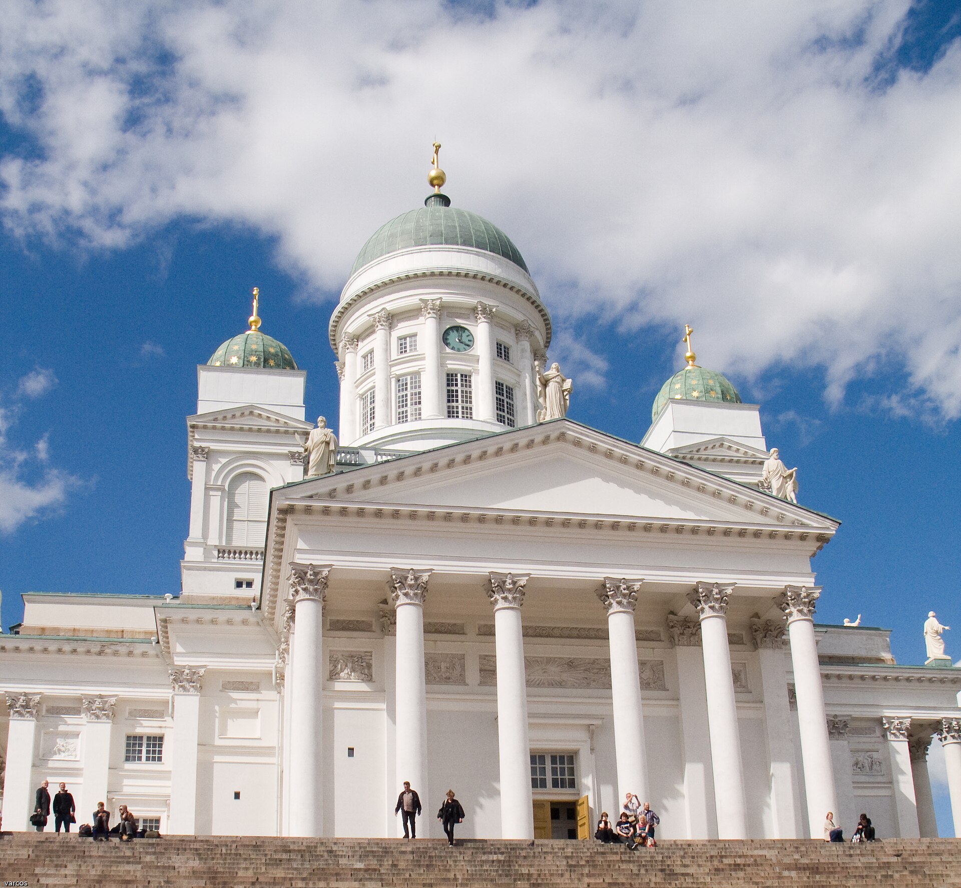 Helsinki Cathedral — the neoclassical heart of the capital founded under Swedish rule and rebuilt as a republic.