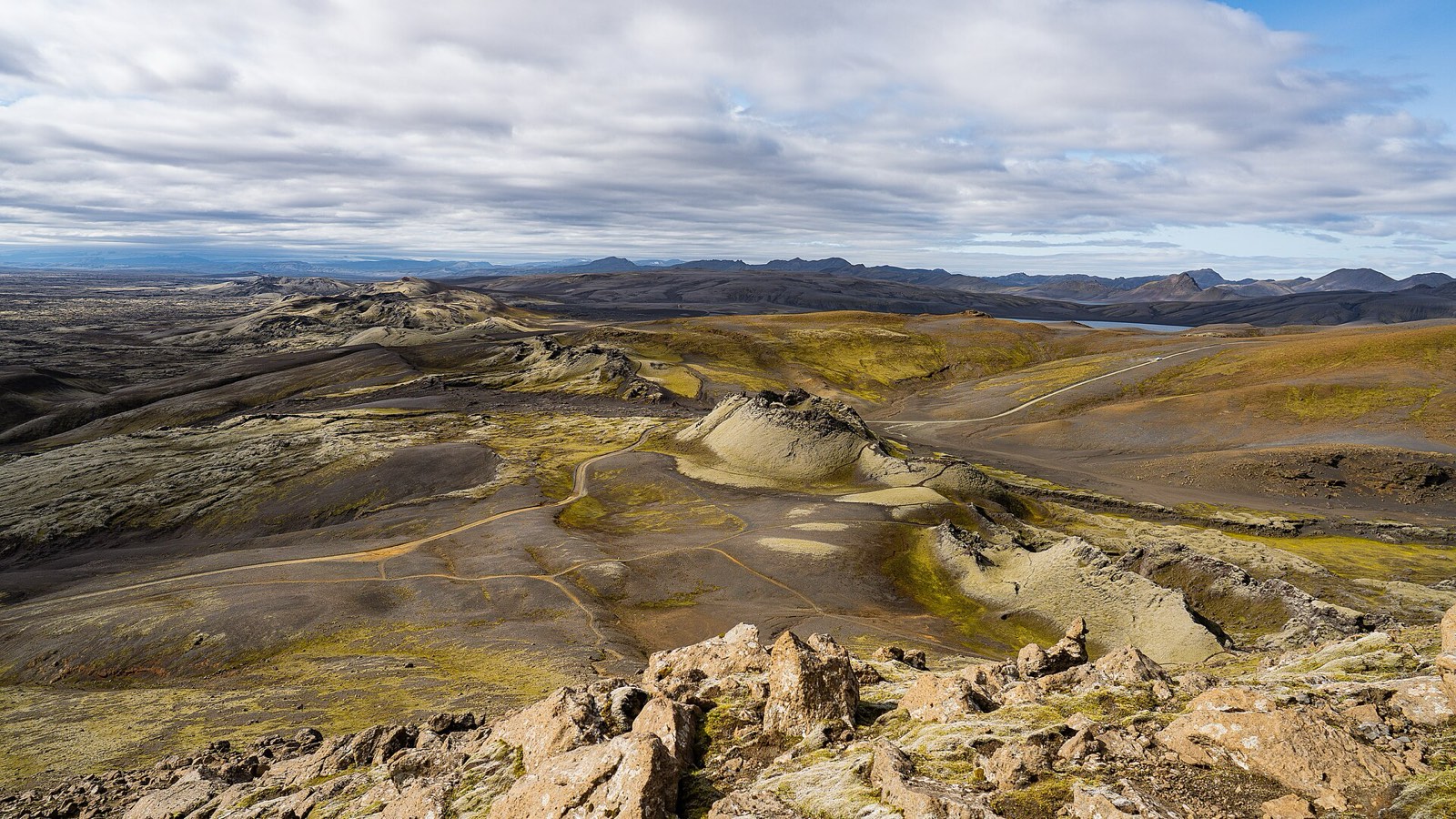 The Laki crater row — the 1783 eruption that starved a quarter of Iceland.