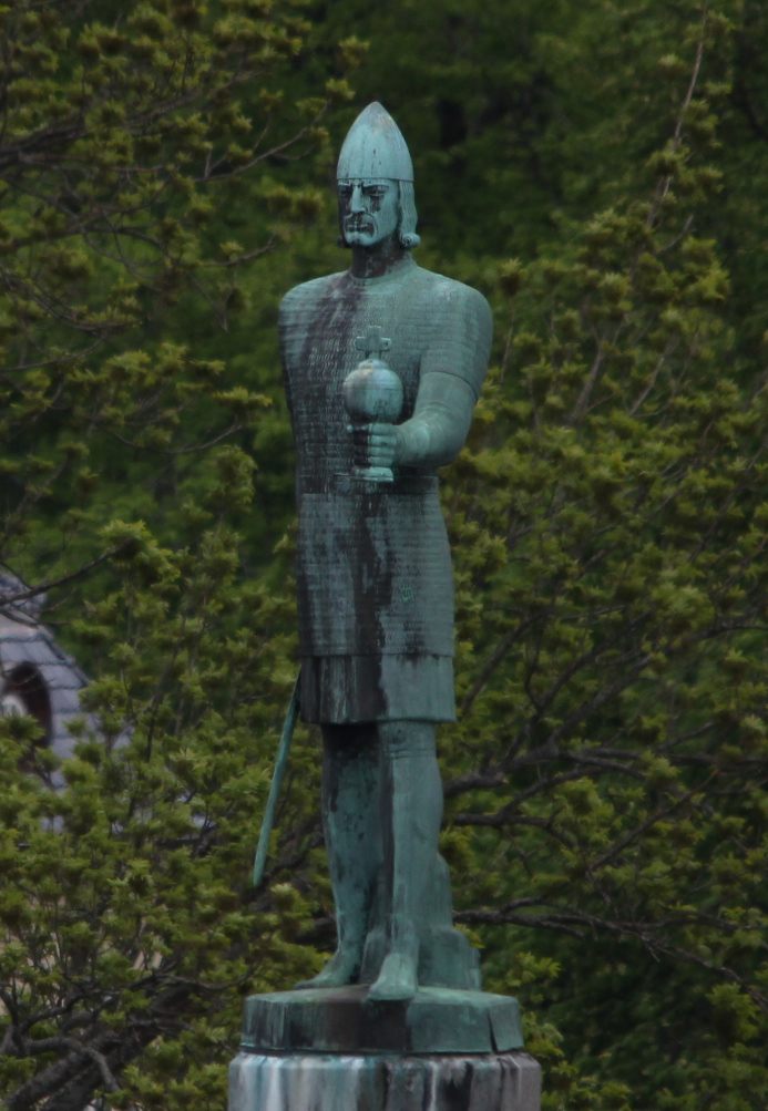 Statue of Olav Tryggvason in Trondheim — the convert-king who fell at Svolder.
